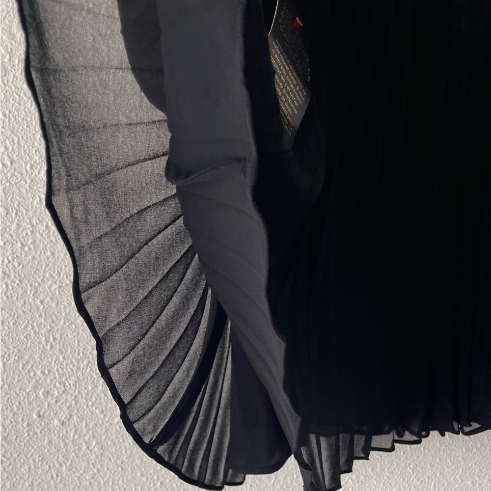 Bebe Pleated Tulle Dress - Picture 10 of 15